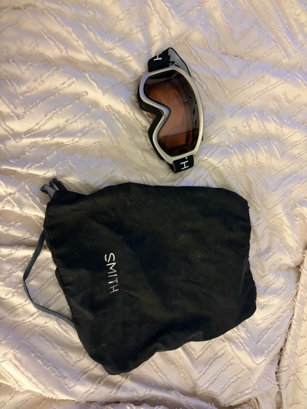Smith snow goggles